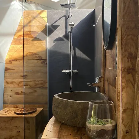 Kozi Dome La Belle Etoile Деревянный коттедж La Dornac
